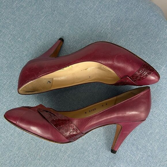 Cole Haan Burgundy Leather Pumps Size 9 B - Picture 5 of 9